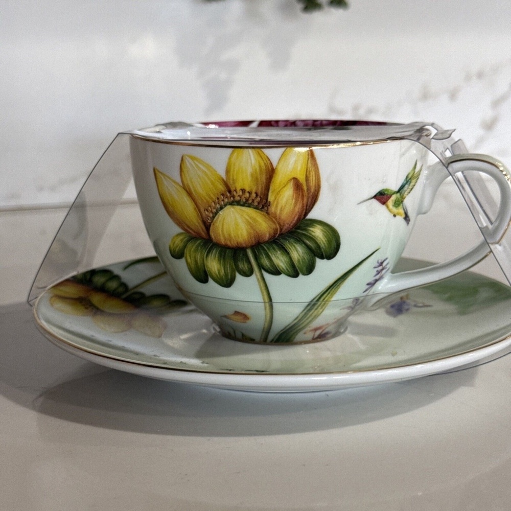 Grace Teaware Flower & Hummingbird Teacup & Saucer